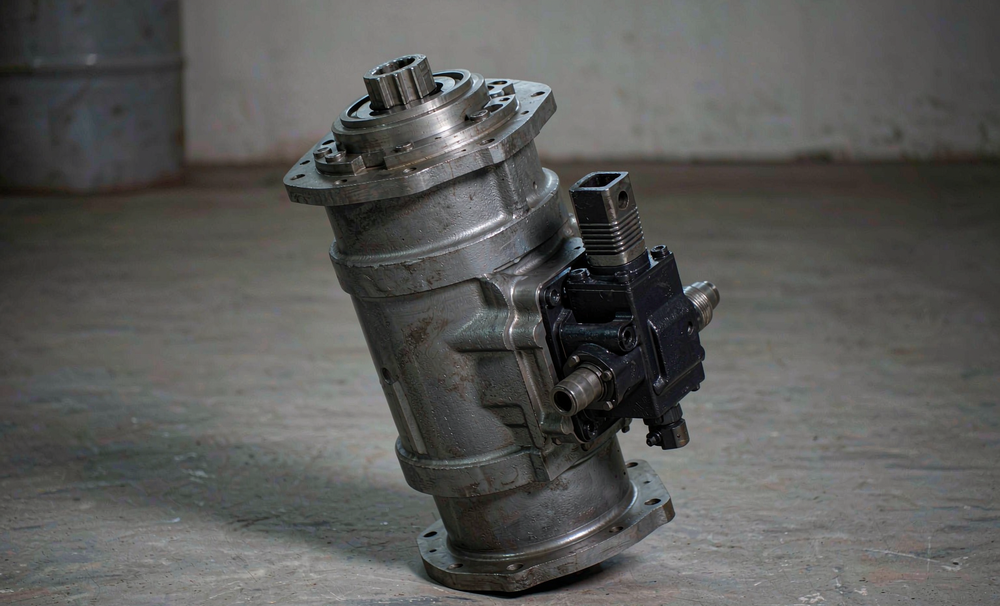 How to Tell If an Excavator Final Drive Is Failing