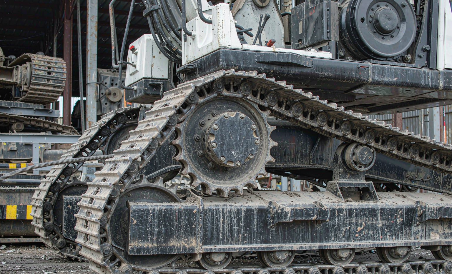 How to Reduce Excavator Undercarriage Wear